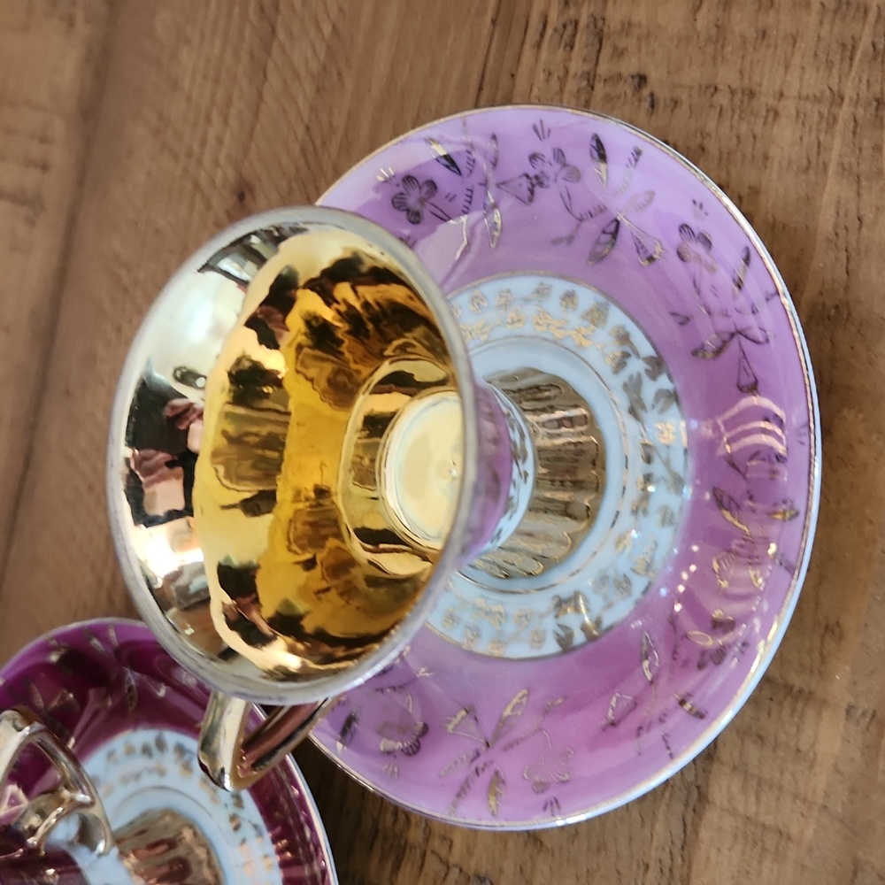 Vintage demitasse lusterware tea & saucer set - Picture 7 of 8